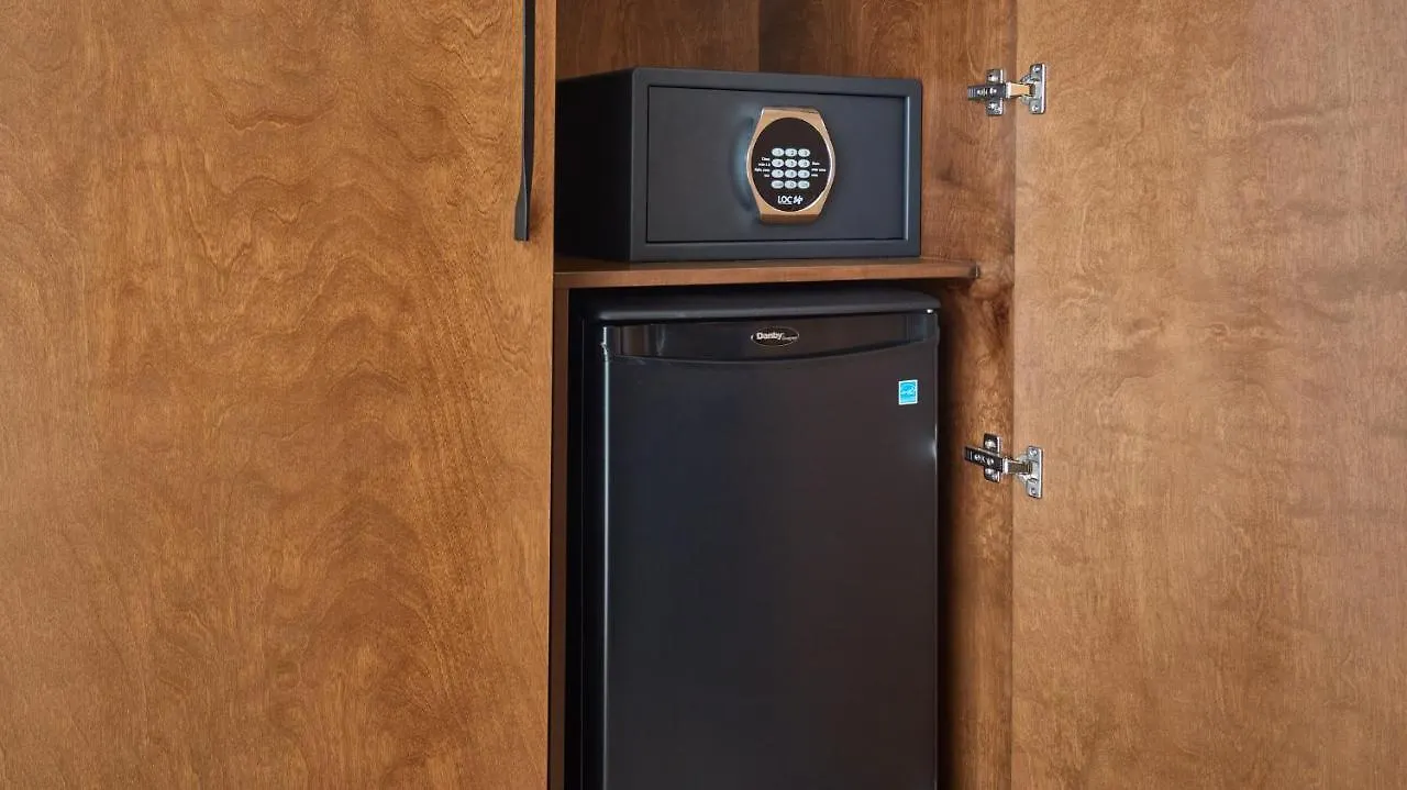 **  Stay Inn Hotel Toronto Canada