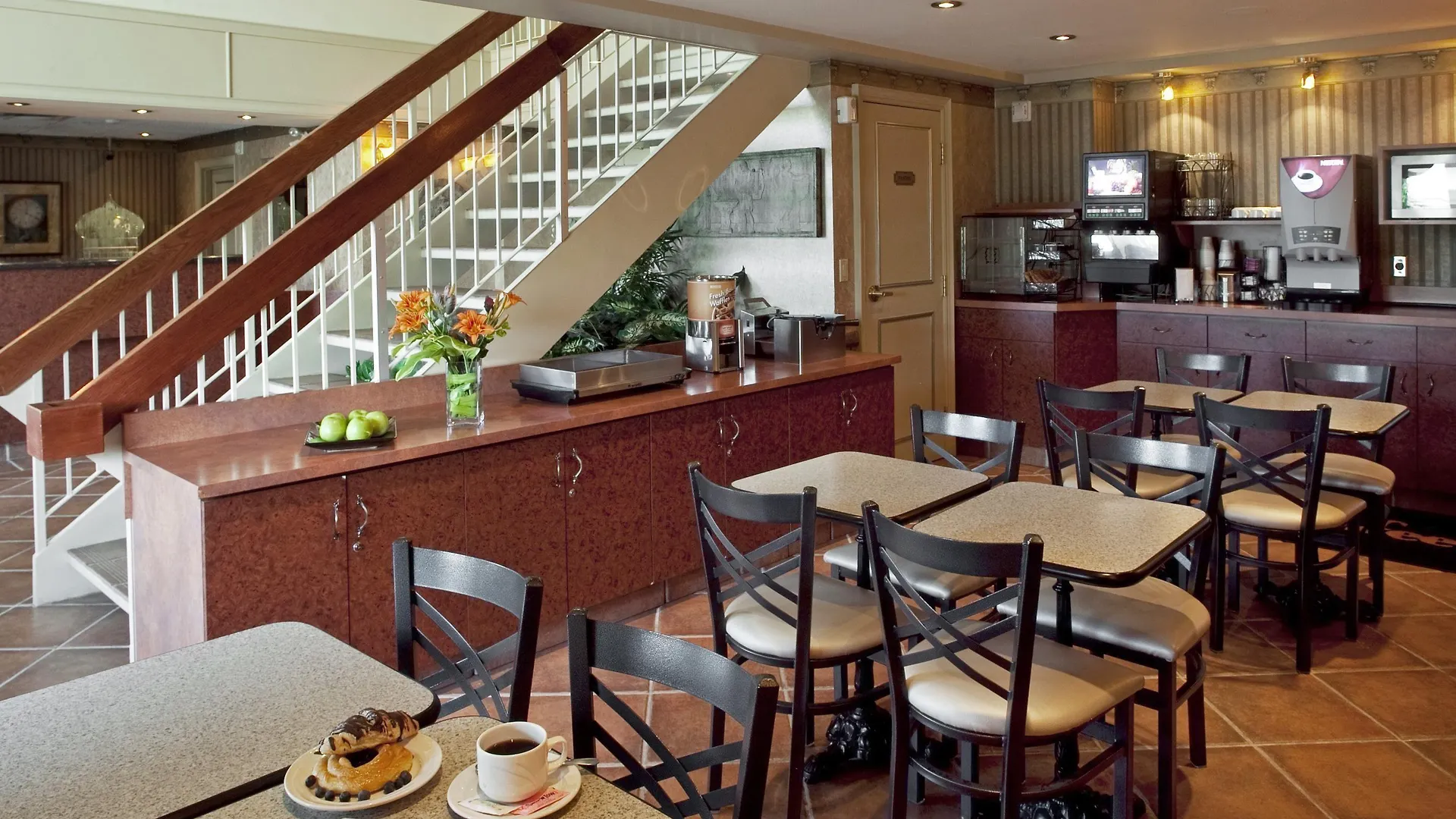 Stay Inn Hotel Toronto 2*,  Canada